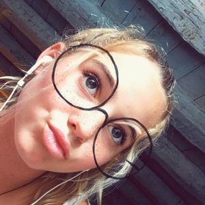 Meet your Posher, Trease